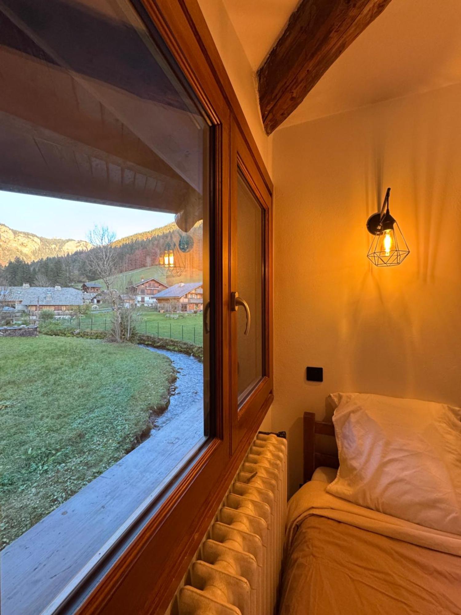 L'Ardesia Hostel Morzine Exterior photo